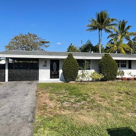 Cozy Comfy House Βίλα Pembroke Pines Εξωτερικό φωτογραφία