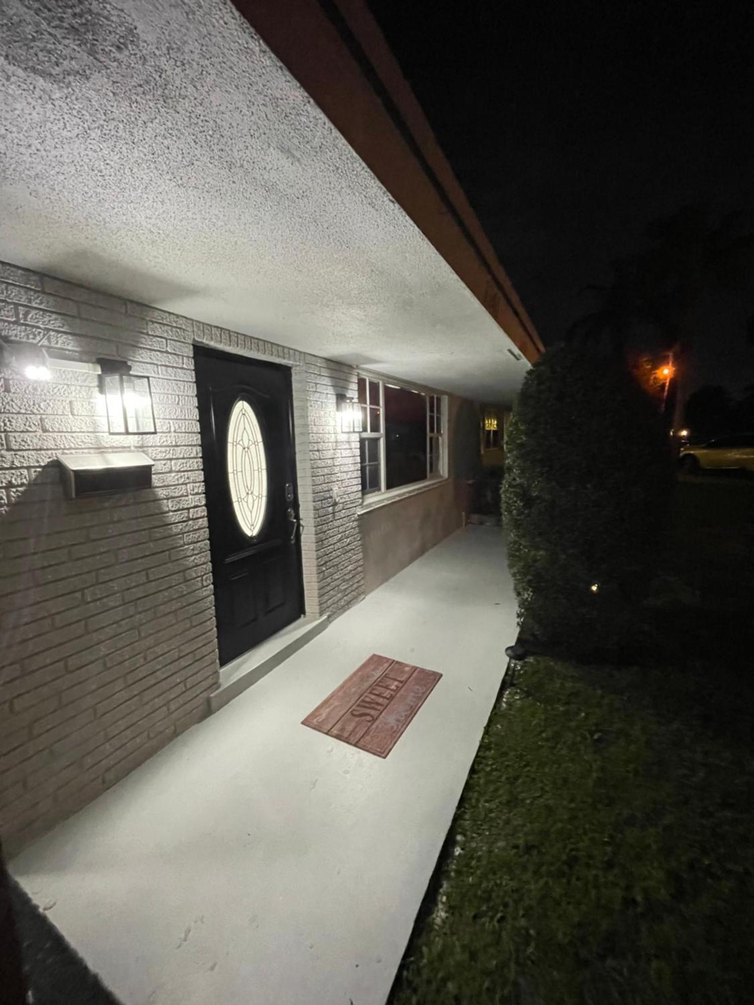Cozy Comfy House Βίλα Pembroke Pines Εξωτερικό φωτογραφία