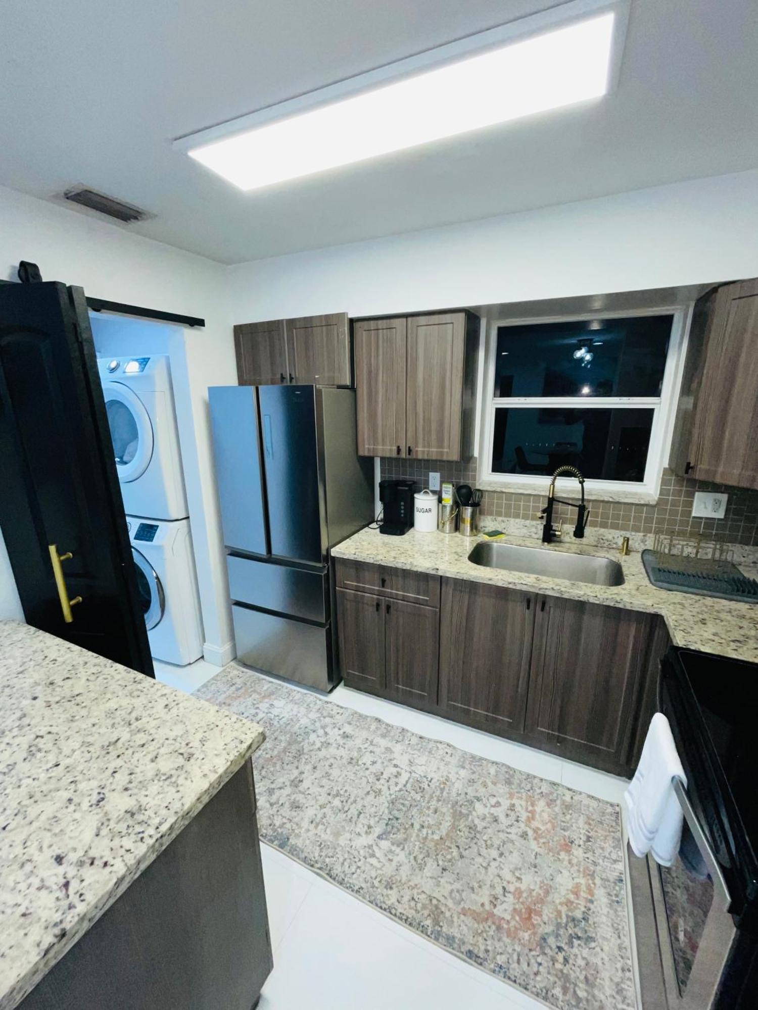 Cozy Comfy House Βίλα Pembroke Pines Εξωτερικό φωτογραφία